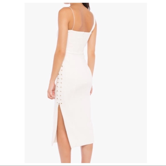 💥6 HR SALE💥 MISHA COLLECTION LACE UP SIDE DRESS - Picture 4 of 5